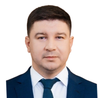 Жуков Сергей Михайлович, вице-президент - коммерческий директор банка УБРиР